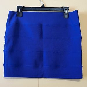 Ambiance Apparel Blue Pre-owned Skirt Size: Large